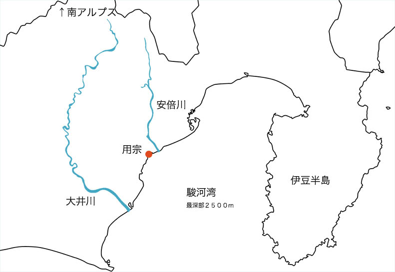 大井川、安倍川に挟まれた駿河湾用宗漁港の地図